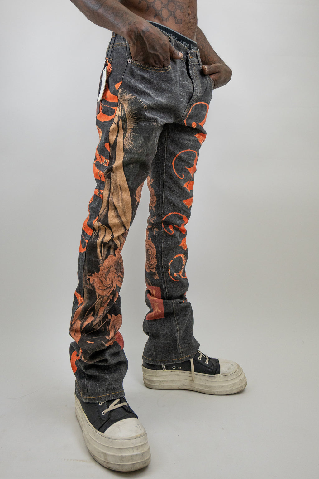 RM201SK - Graphic Printed Stacked Jeans